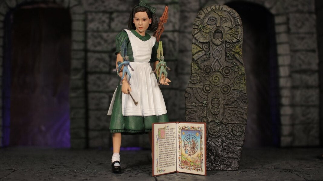 המבוך של פאן אקשן פיגר אופליה (Guillermo del Toro Signature Collection)