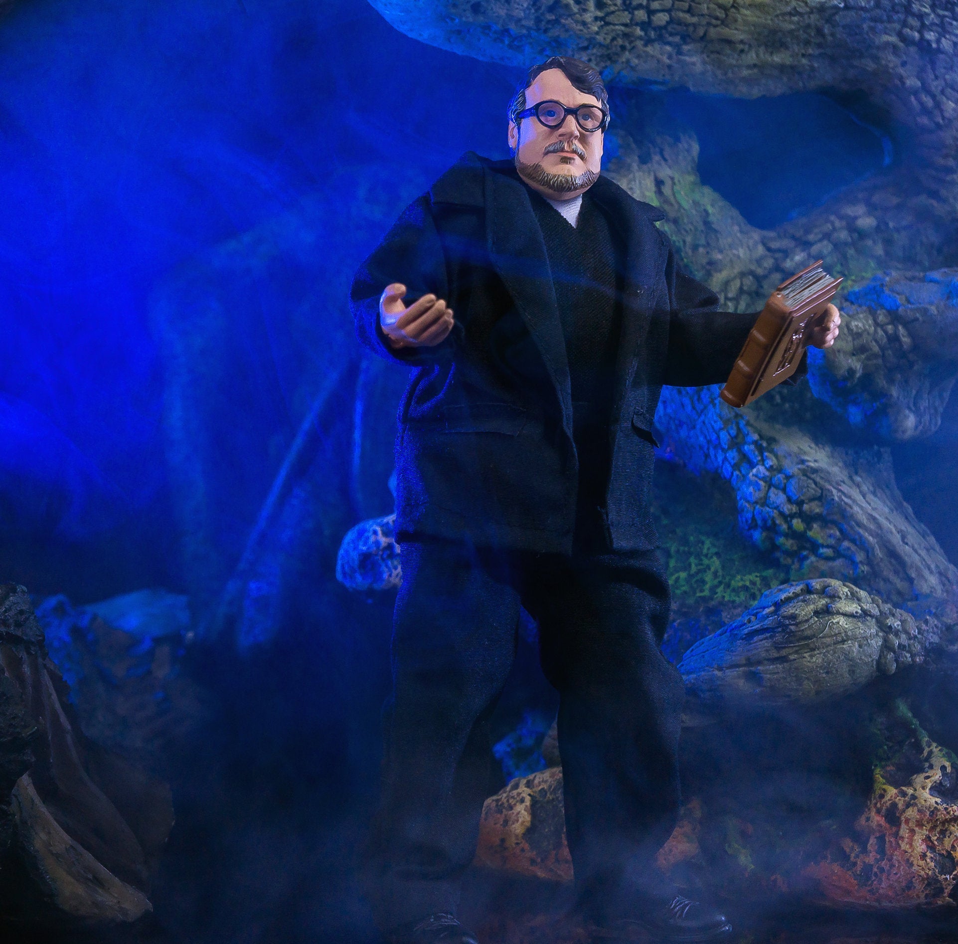 אקשן פיגר גיירמו דל טורו (Guillermo del Toro Signature Collection 2018 Con)