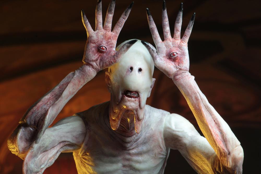 המבוך של פאן אקשן פיגר האיש החיוור (Guillermo del Toro Signature Collection)