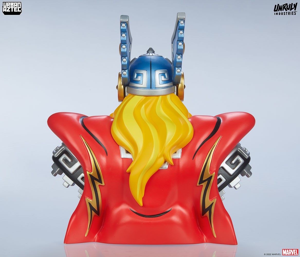 Unruly Industries Art Toys Statue Queue