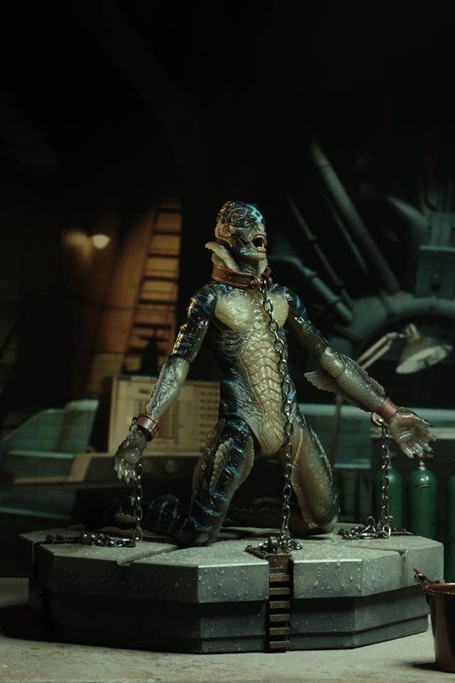 צורת המים אקשן פיגר האיש האמפיבי (Guillermo del Toro Signature Collection)