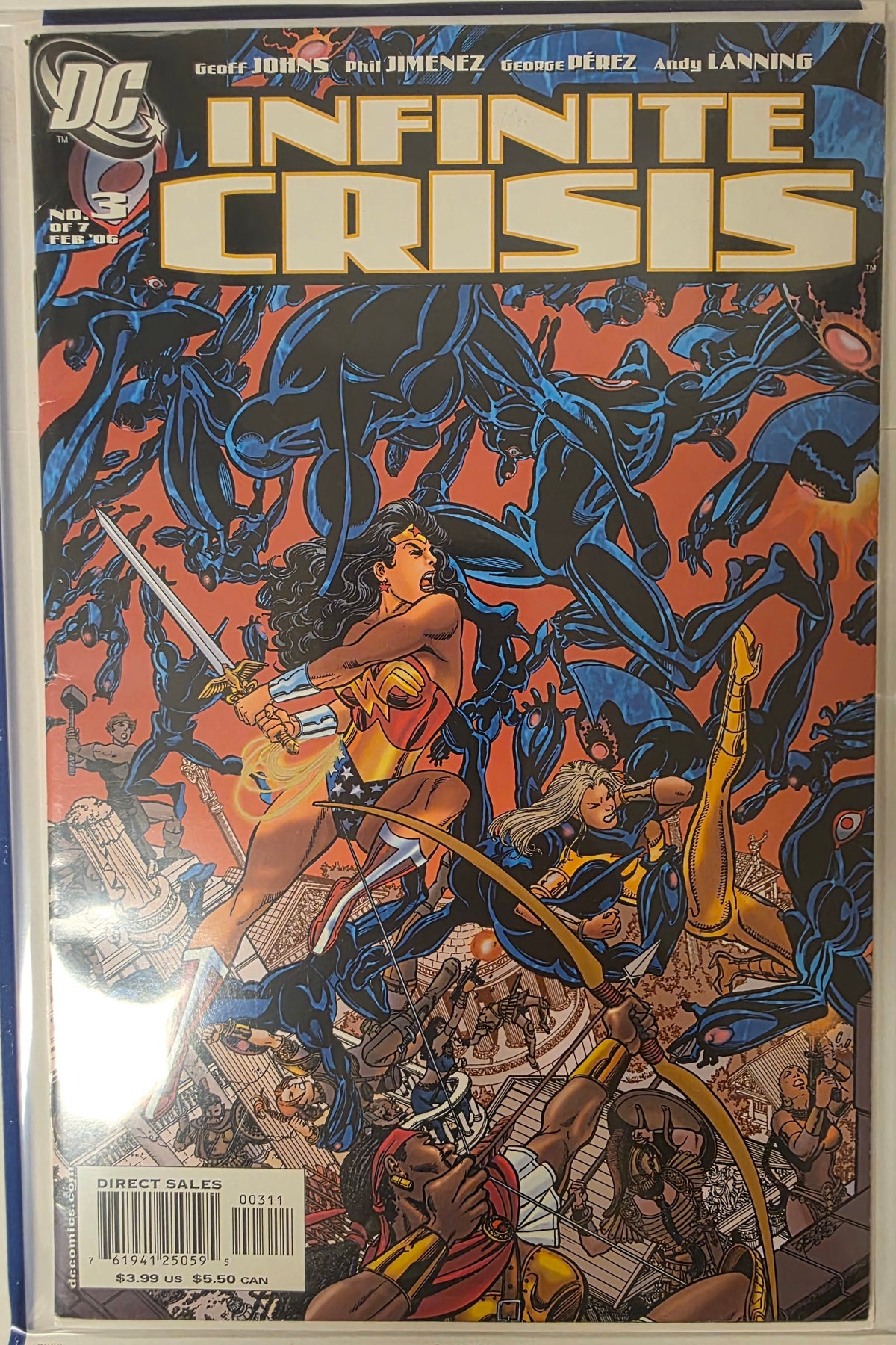 Infinite Crisis #3 Cover B (George Pérez)