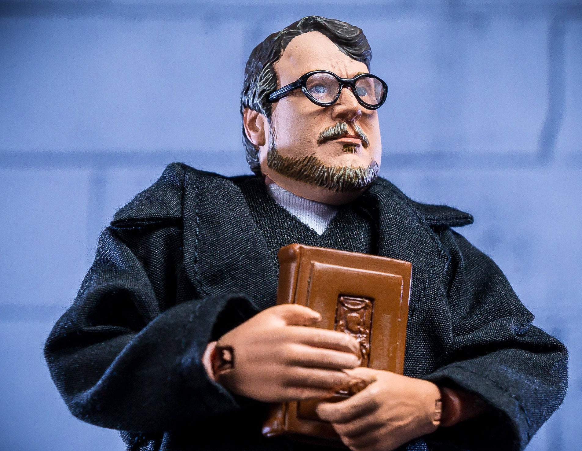 אקשן פיגר גיירמו דל טורו (Guillermo del Toro Signature Collection 2018 Con)
