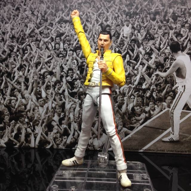 קווין S.H.Figuarts פרדי מרקיורי