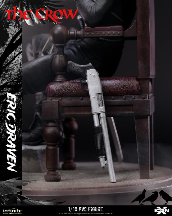 העורב פסל אריק דרייבן בקנה מידה 1/10 מבית INFINITE STATUE
