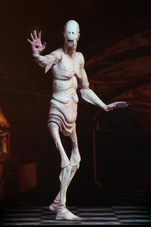 המבוך של פאן אקשן פיגר האיש החיוור (Guillermo del Toro Signature Collection)