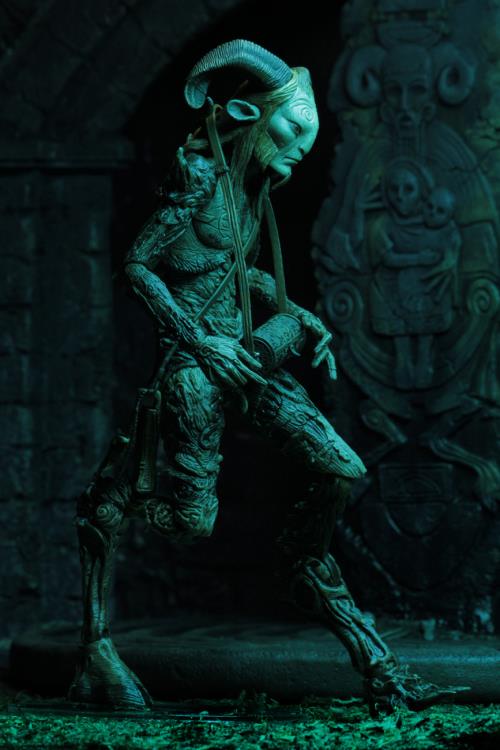 המבוך של פאן אקשן פיגר הפאון (Guillermo del Toro Signature Collection)