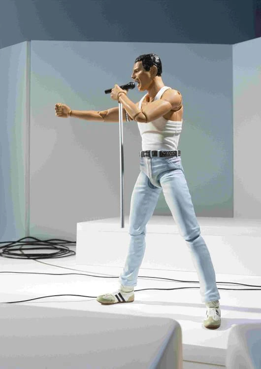 קווין S.H.Figuarts פרדי מרקיורי גרסת Live Aid