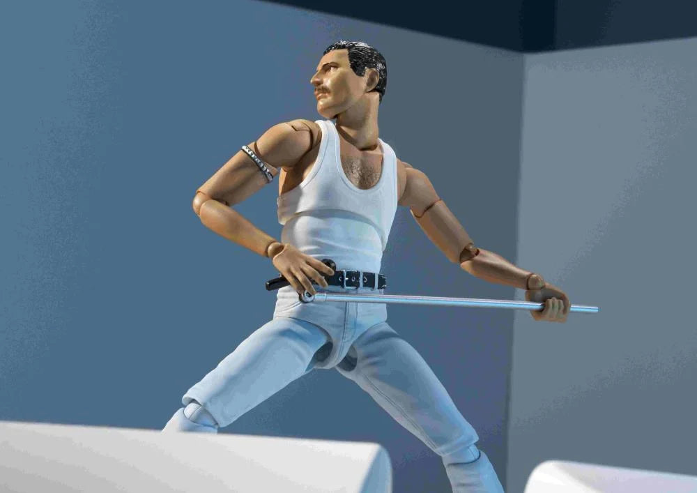 קווין S.H.Figuarts פרדי מרקיורי גרסת Live Aid