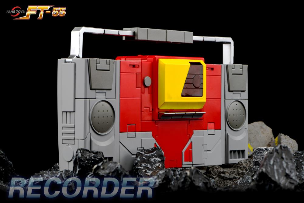 רובוטריקים אקשן פיגר מפציץ (FT-55 Recorder/Blaster)