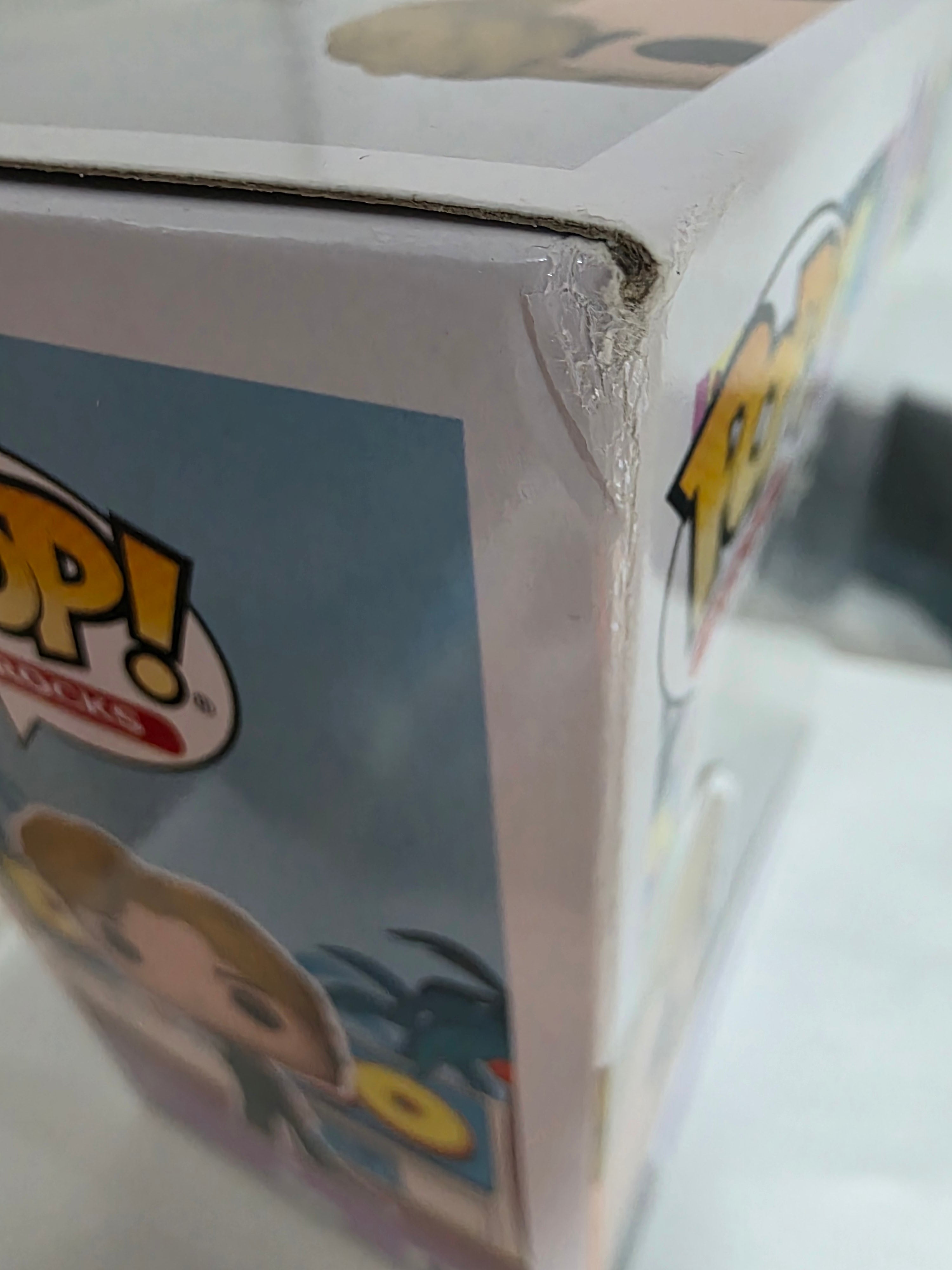 *אריזה פגומה*בובת פופ מוזיקה: BTS וי Funko POP! Rocks: BTS V #223