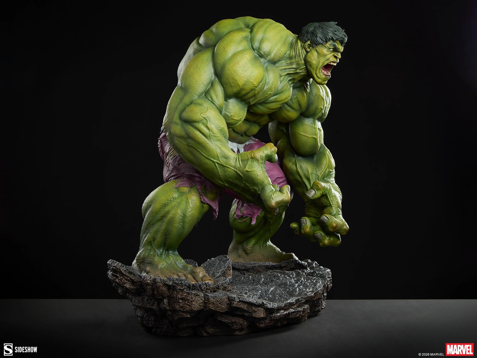 הענק הירוק פסל פרימיום פורמט מבית Sideshow Collectibles (Premium Format Figure)